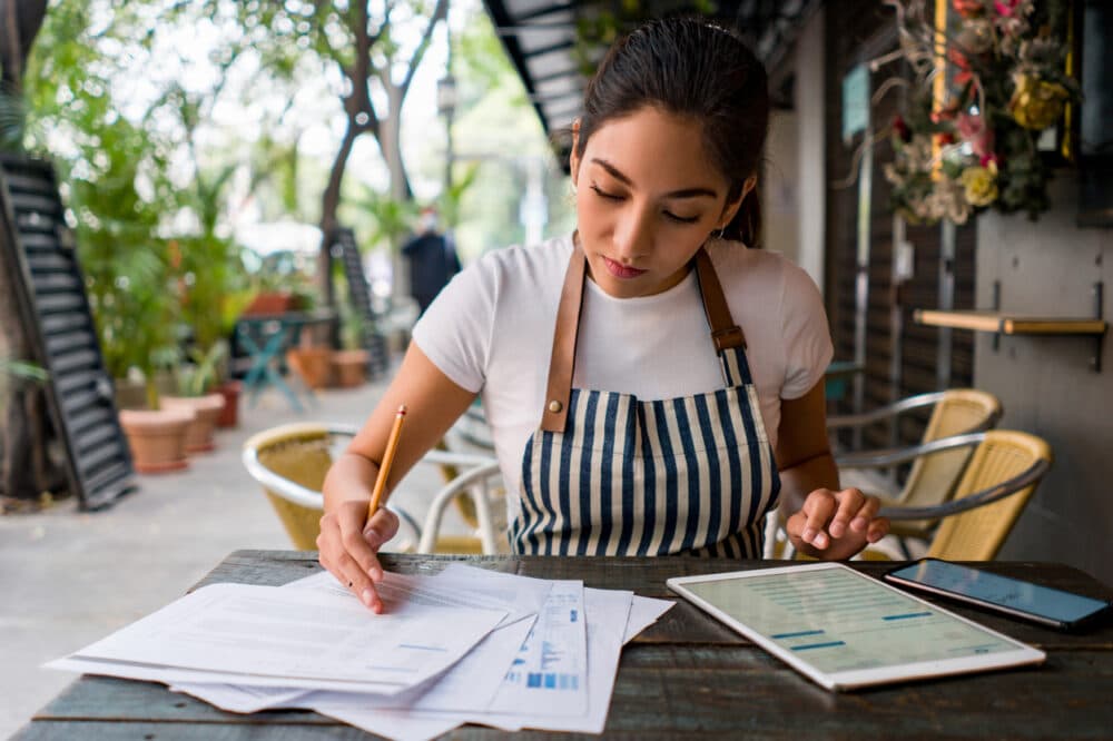 Why Every Small Business Needs Dynamic Links in 2025